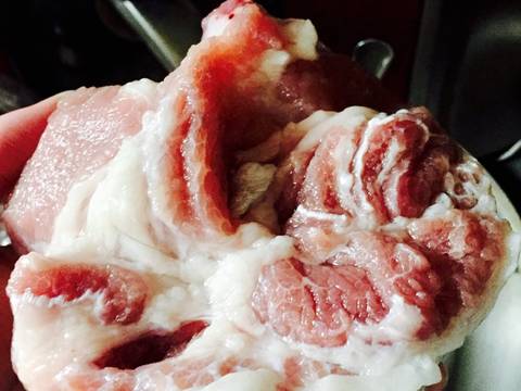 Thịt hầm - ngon như thịt hộp 😄🤤 recipe step 1 photo
