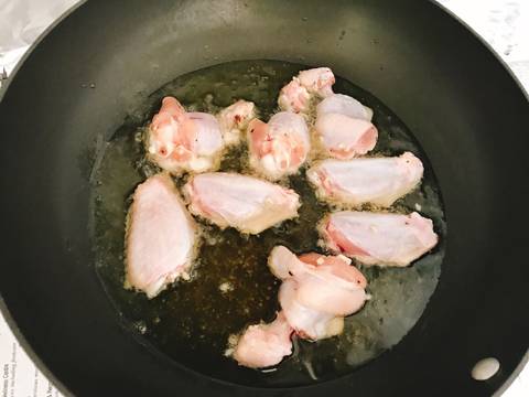 Cánh gà chiên nước mắm recipe step 3 photo