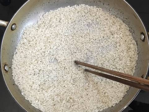 Sữa gạo rang 🤤🤤 recipe step 1 photo