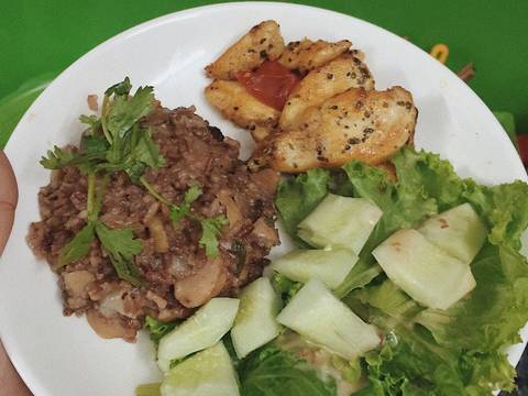 Healthy food - EatcleanEveryday - Gà áp chảo + salad sốt mè recipe step 5 photo