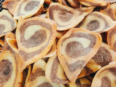Bánh lỗ tai heo giòn rụm bước làm 3 hình