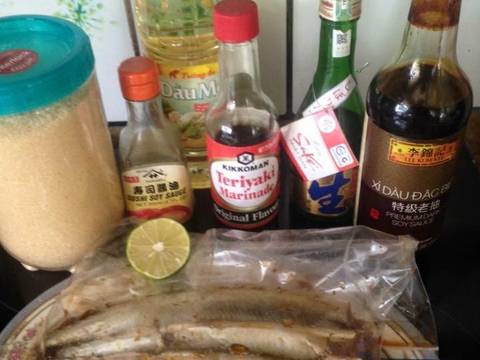 Cá Sanma nướng sốt Teriyaki recipe step 2 photo