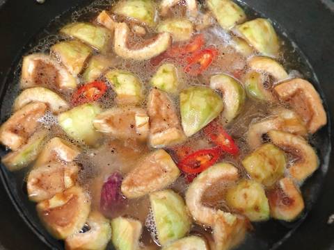 Cá Bò Ngừ Kho Trái Vả recipe step 4 photo