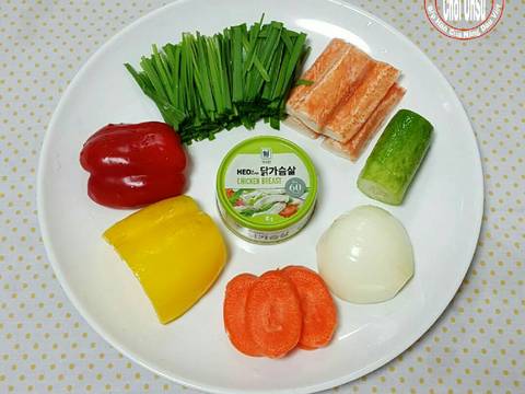 Salad ức gà mù tạt vàng 닭고기 겨자냉채 recipe step 1 photo