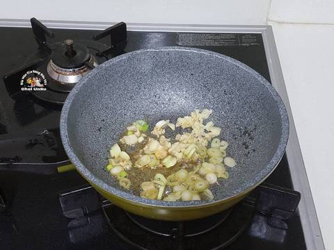 Canh thịt bò khoai tây 소고기 감자 국 recipe step 2 photo