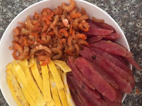 Bò bía bước làm 2 hình