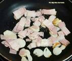 Hình ảnh bước 2 Thịt Hun Khói Xào Giá 베이컨 숙주 볶음 Bếp Nhà Choi Unsu Tiếp Tục Gửi