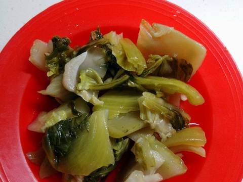 Cá nục kho cải muối recipe step 2 photo