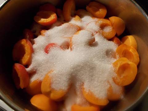 Cách làm mứt mơ (apricot Jam) recipe step 1 photo