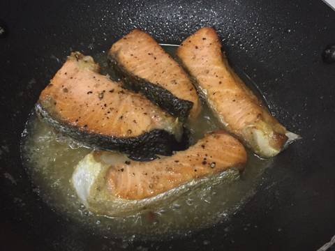 Cá hồi sốt bơ chanh trong chớp mắt 😉 recipe step 8 photo