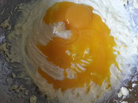 Egg salt Pineapple Dough Shortcake - Bánh Dứa Đài Loan recipe step 3 photo