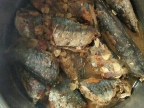 Món cá nục kho recipe step 4 photo