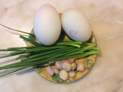 Trứng chiên hến recipe step 1 photo