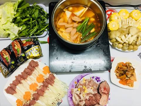 Lẩu Kimchi ngày mưa recipe step 4 photo