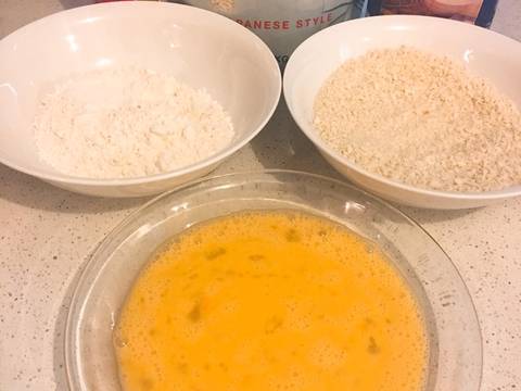 Chicken Katsu & Curry Sauce (Gà chiên xù với Cà ri) recipe step 2 photo