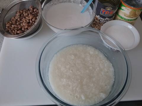 Sweet sticky rice congee with coconut cream. Chè đậu trắng nước dừa nấu bằng lò vi sóng recipe step 3 photo