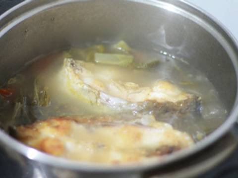 Cá chép nấu dưa recipe step 7 photo