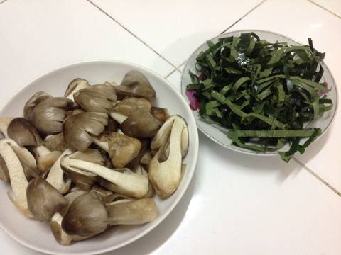 Canh nấm chay recipe step 1 photo