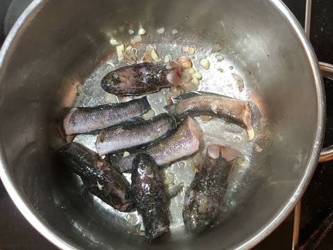 Canh cá chuối + chuối xanh (cả vỏ) recipe step 1 photo