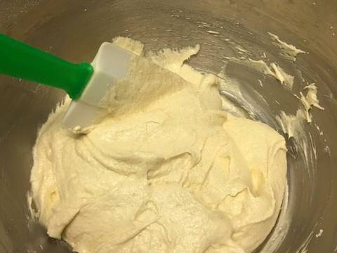 Bánh sô cô la trắng muffin. recipe step 3 photo