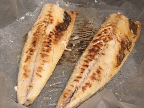 Cá Thu Nhật Saba Nướng Muối recipe step 3 photo