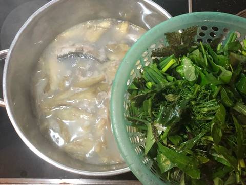 Canh cá chuối + chuối xanh (cả vỏ) recipe step 4 photo