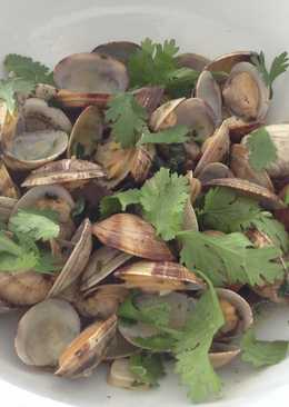 Palourdes à l'ail et coriandre