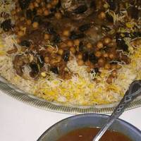 كبسة مع الفطر ولحم الغنم بالعظم