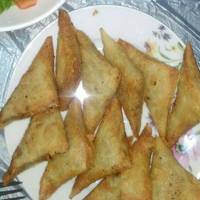 سمبوسه بالدجاج