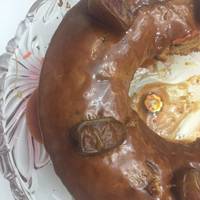 كيك التمر بصوص التوفي