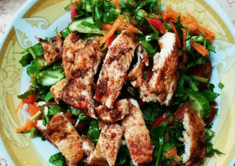 سلطه سيزر بطريقتي (سلطه بالفراخ) recipe main photo