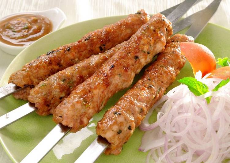 طريقة عمل الكباب بالدجاج 