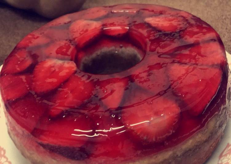 كيكة الجلي بالفراولة جربوها وما بتندموو recipe main photo