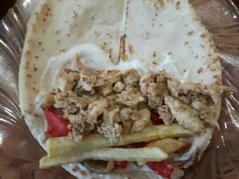 الطريقه الاصليه لشاورما دجاج بالصلصة