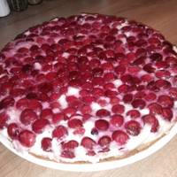 Meggyes-joghurtos torta