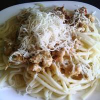 Fokhagymás-csirkés spagetti