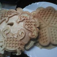 Ropogós waffel