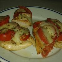Mozzarellás paradicsomos (caprese) csirkemell