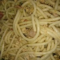 Fokhagymás-csirkés spagetti