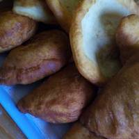 Töltött lángos (Panzerotti)