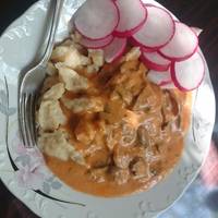Gombapaprikás recept nokedlivel (klasszikus)