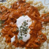Gombapaprikás recept nokedlivel (klasszikus)