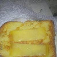 Sajtos bundáskenyér