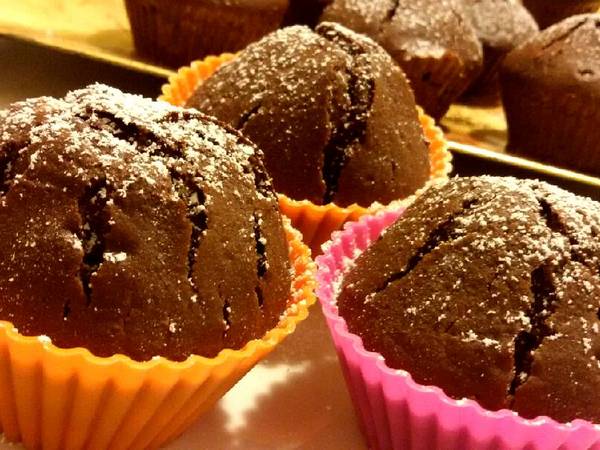 Joghurtos, kakaós muffin