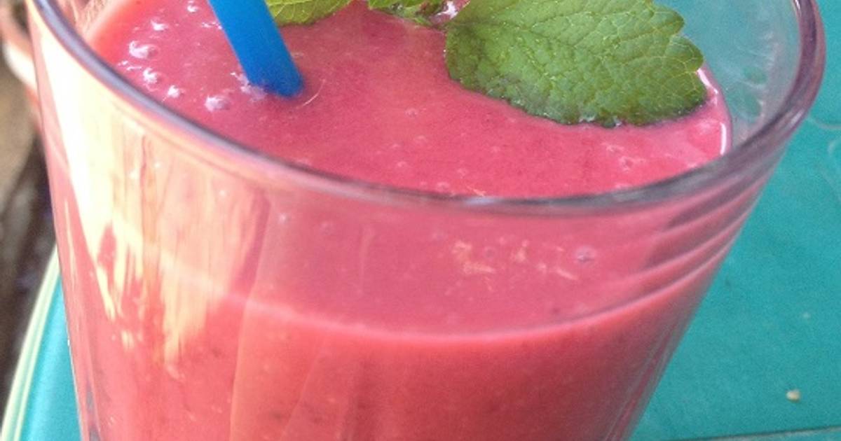 Gyümölcs turmix | Beáta Török_1 receptje - Cookpad receptek