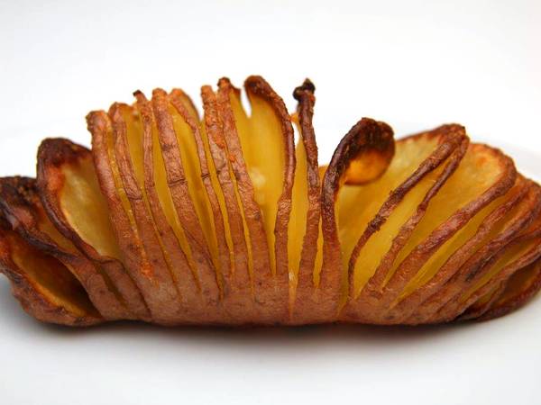 Ziemniaki Hasselback