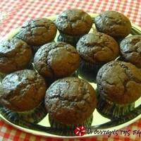 Εύκολα παιδικά σοκαλατένια muffins