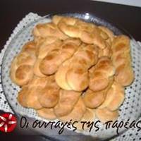 Πασχαλινά κουλουράκια