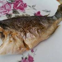 Τσιπούρες σε σχάρα φούρνου