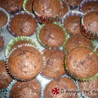Εύκολα παιδικά σοκαλατένια muffins